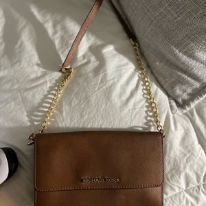 Brown leather Michael Kors Crossbody